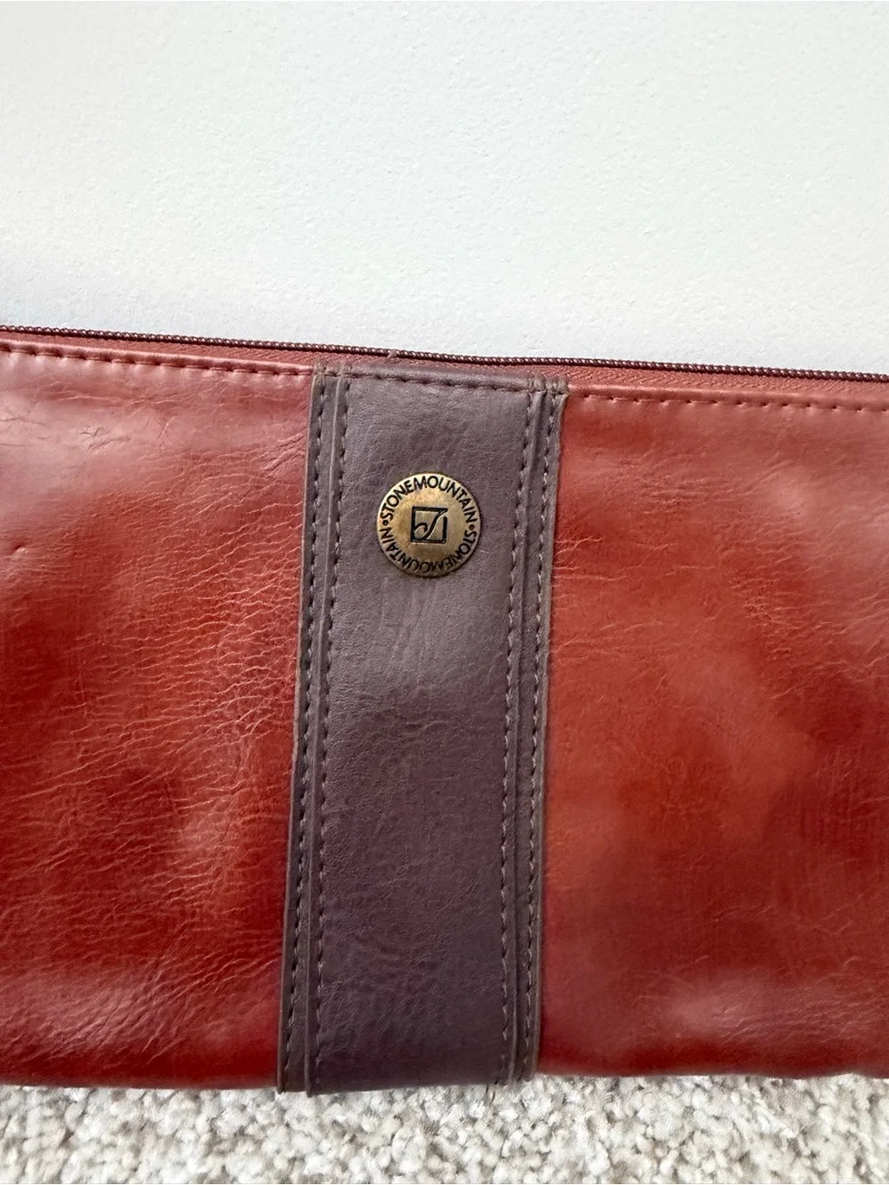 Vintage 1990s Stone Mountain Brown Two-Tone Faux Leather 9